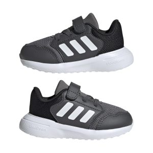 IE6013 10 FOOTWEAR Photography Mirrored Pair View white